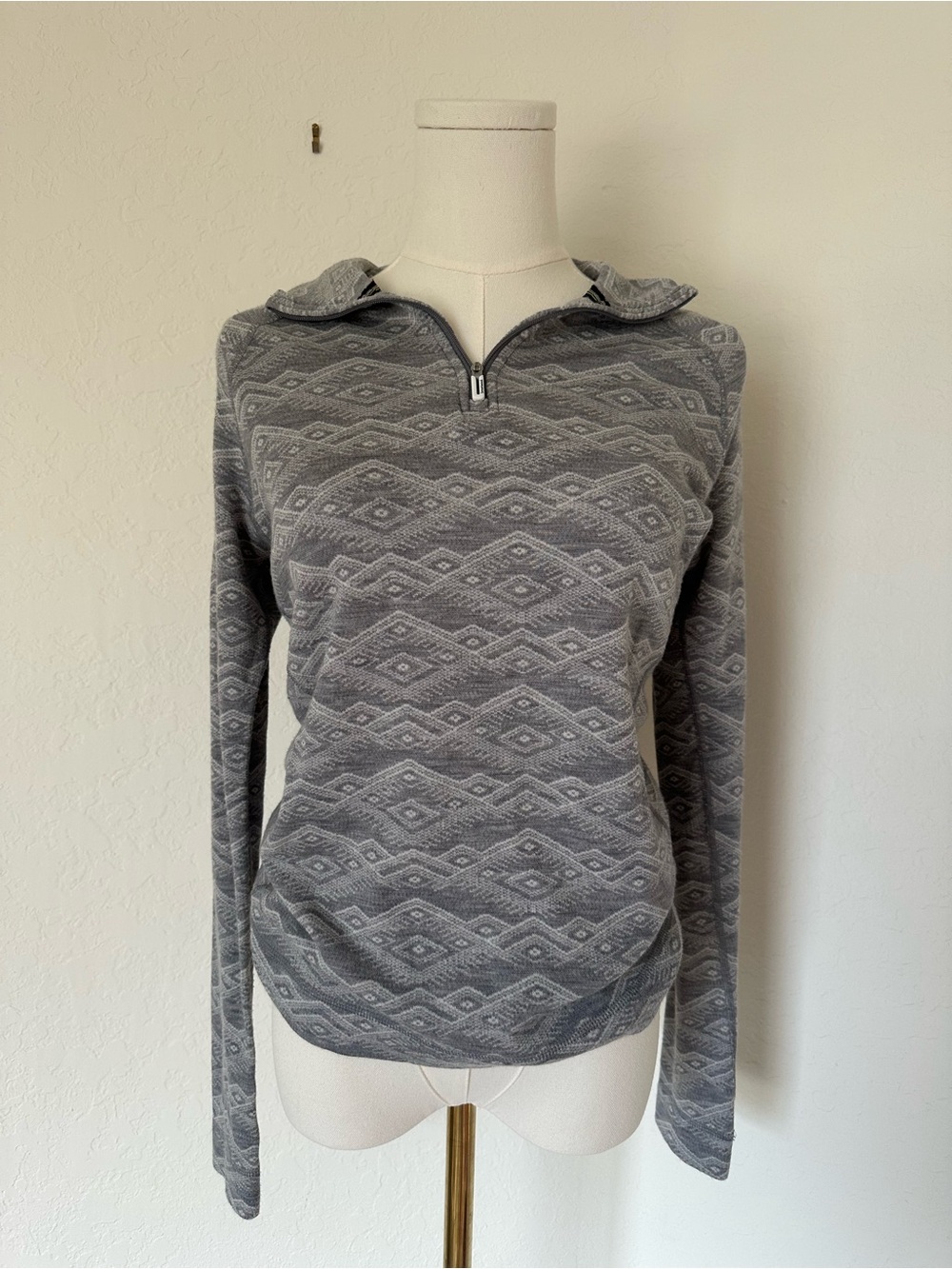 Smartwool Pullover Women’s Gray Merino 250 Aztec Quarter Zip Base Layer Medium